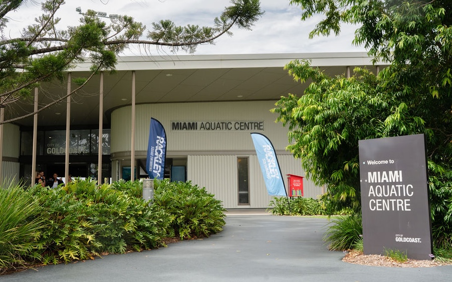 Entrance to Rackley Swimming Miami aquatic centre on the Gold Coast